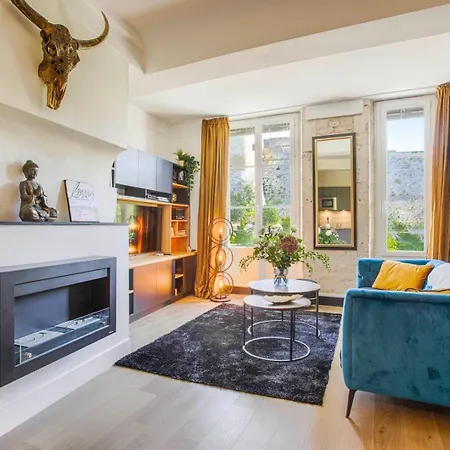 Apartment Avec Vue Sur Le Chateau *