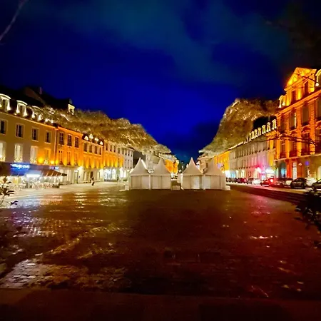 Avec Vue Sur Le Chateau * Caen