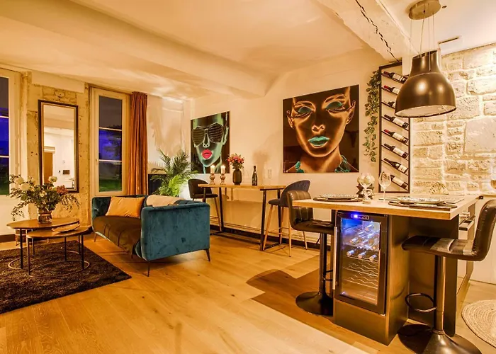 Avec Vue Sur Le Château Appartement *